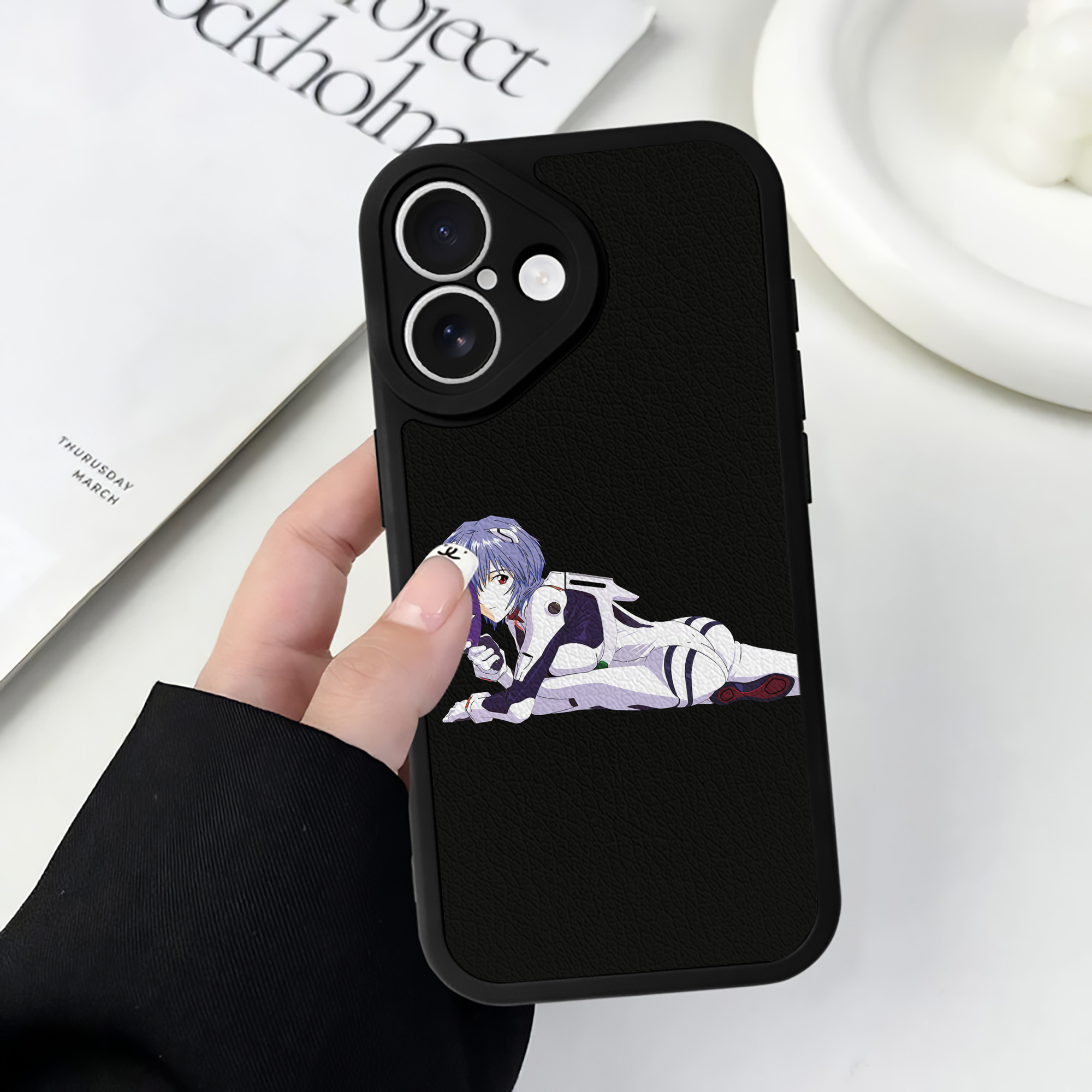 （画像用） EVA 新世紀エヴァンゲリオン 【iPhone 16シリーズ対応】シリコンスマホケース（レザー調） 材質：シリコン
